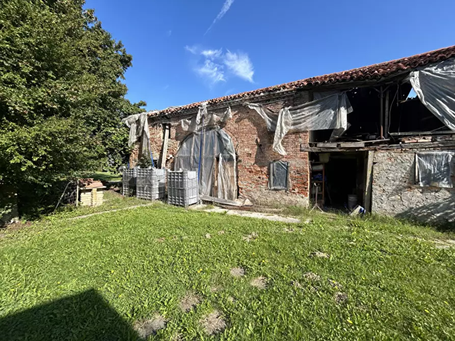 Immagine 13 di Terreno in vendita  in Via Primavera a Campodarsego