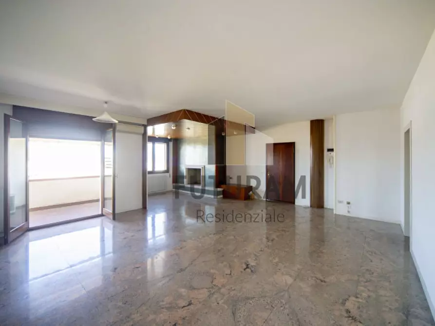 Immagine 5 di Appartamento in vendita  a Torri Di Quartesolo