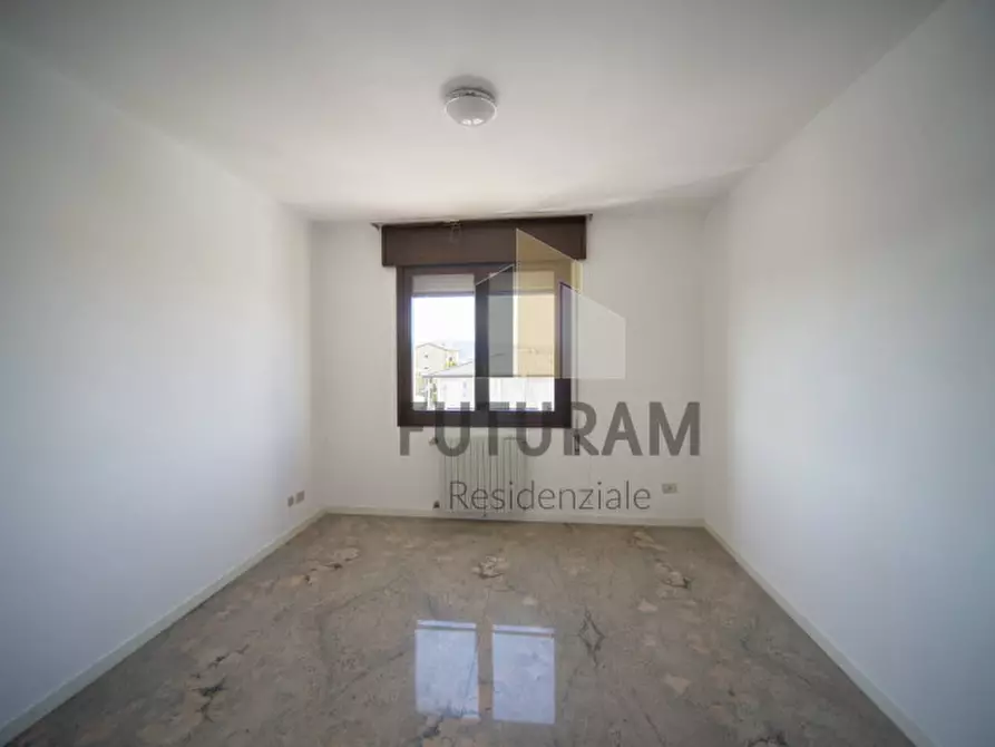 Immagine 17 di Appartamento in vendita  a Torri Di Quartesolo