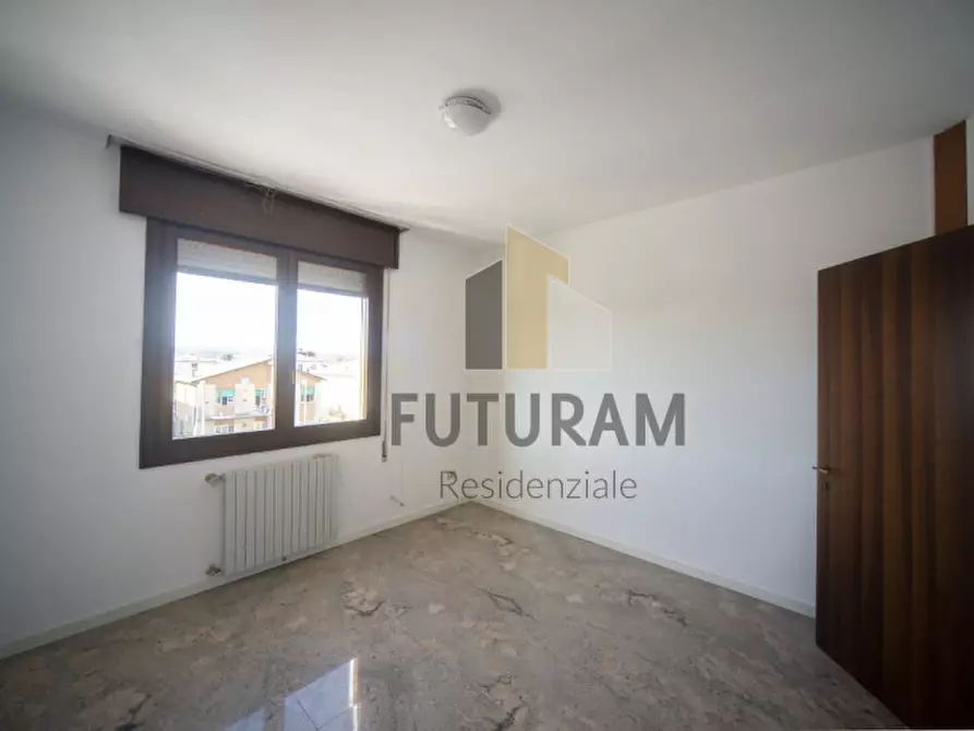 Immagine 19 di Appartamento in vendita  a Torri Di Quartesolo