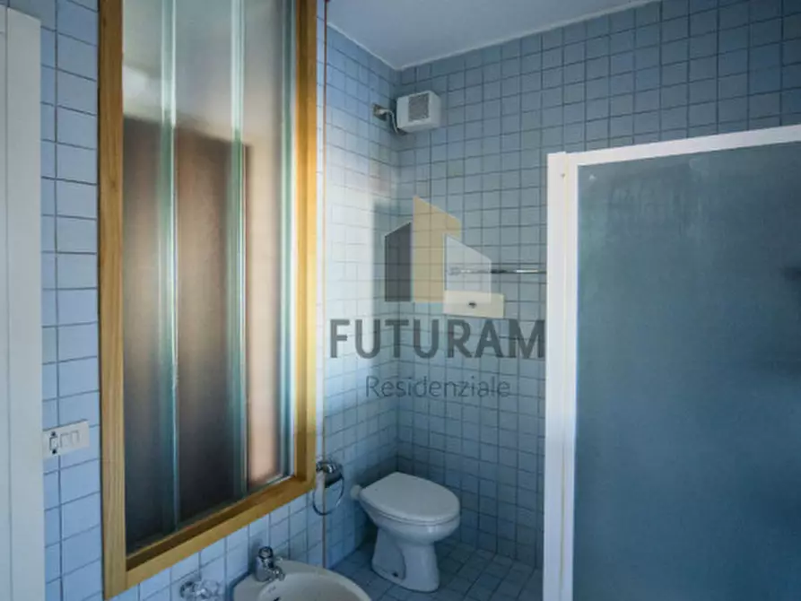 Immagine 30 di Appartamento in vendita  a Torri Di Quartesolo