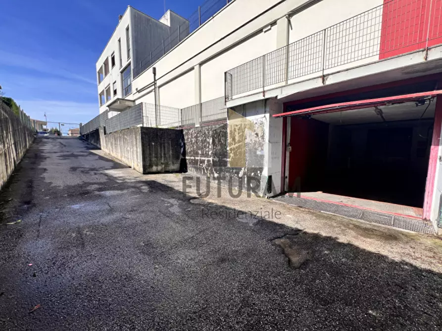 Immagine 32 di Appartamento in vendita  a Torri Di Quartesolo