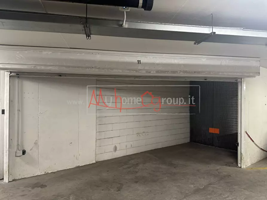 Immagine 5 di Garage in vendita  in Via Altinate a Padova