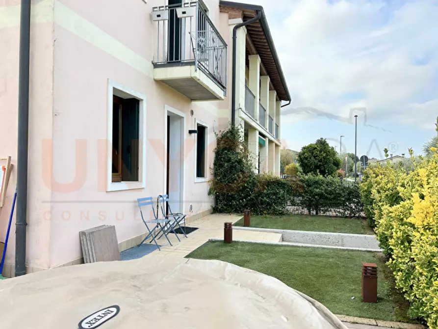 Immagine 13 di Villetta a schiera in vendita  in Via Chiesa a Nanto