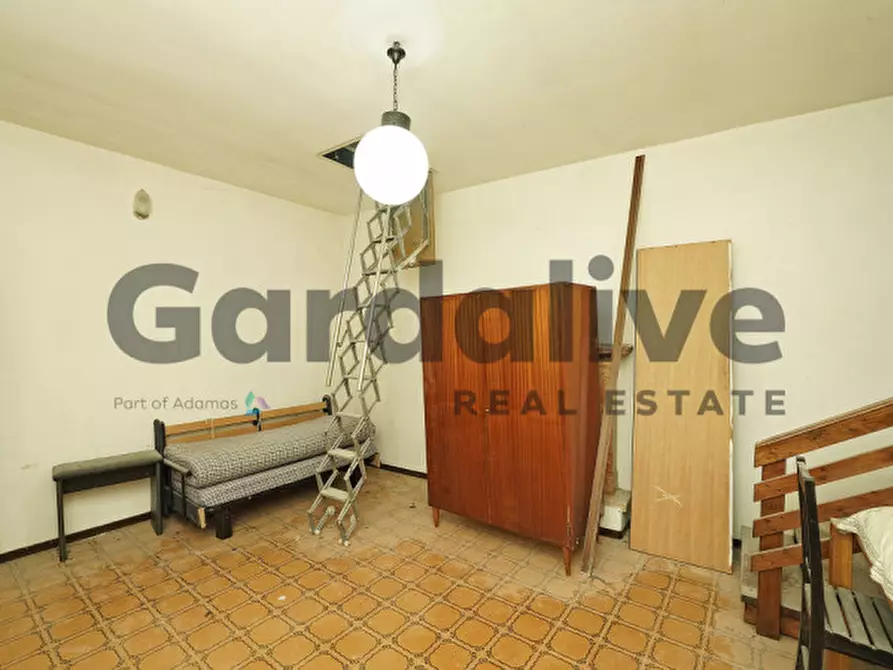 Immagine 8 di Rustico / casale in vendita  in Via San Vincenzo, 12 a Puegnago Sul Garda