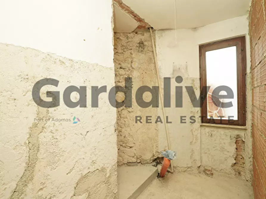 Immagine 9 di Rustico / casale in vendita  in Via San Vincenzo, 12 a Puegnago Sul Garda