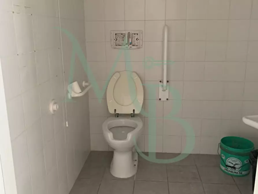 Immagine 14 di Negozio in affitto  in Via Armando Diaz a Vigonza