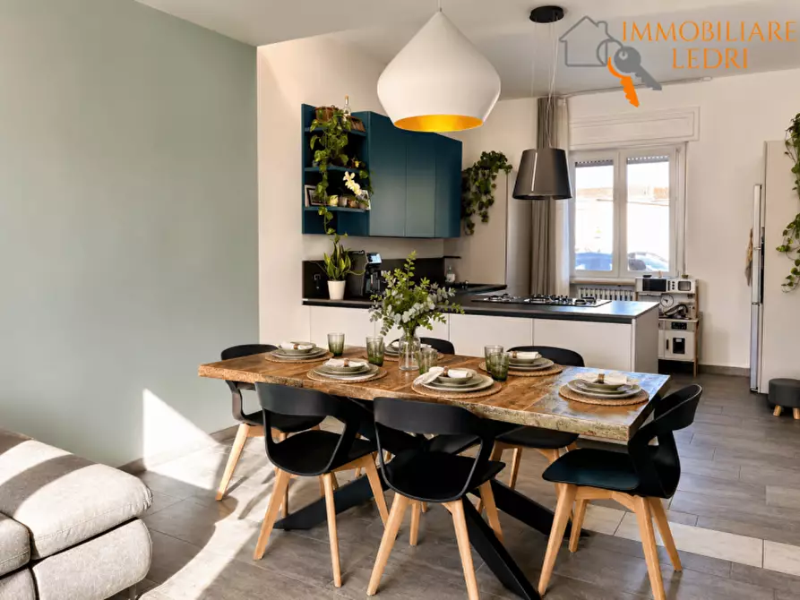 Immagine 9 di Appartamento in vendita  in Strada La Rizza, 134 a Villafranca Di Verona