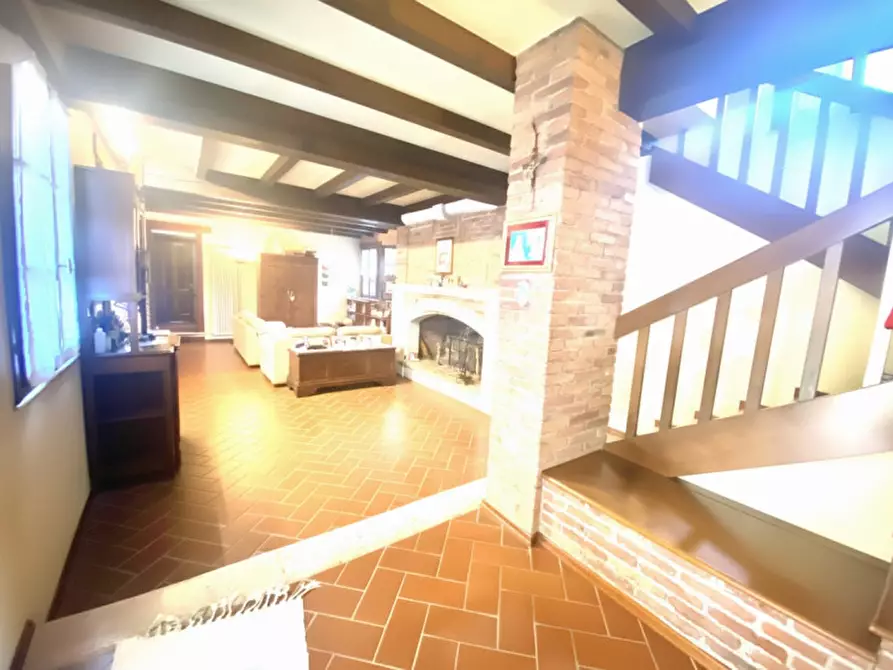 Immagine 19 di Rustico / casale in vendita  in via martinè a Malo