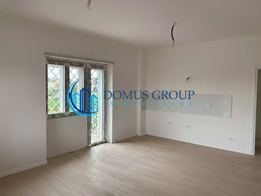 Immagine 4 di Appartamento in vendita  in VIA SANDIGLIANO a Roma