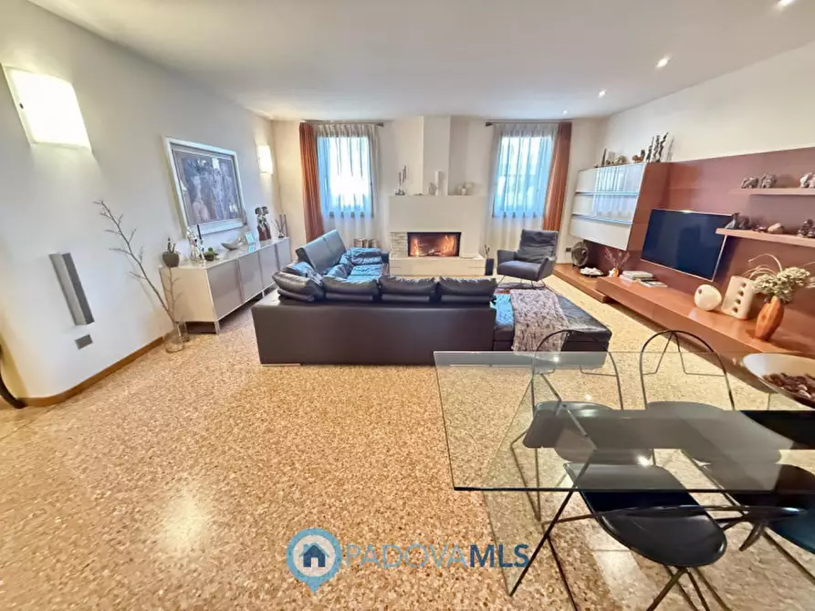 Immagine 2 di Villa in vendita  in Via Vittorio a Ponso