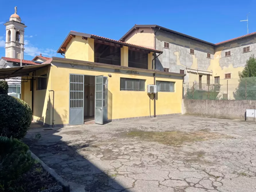 Immagine 3 di Casa indipendente in vendita  a Azzano San Paolo