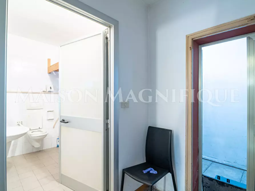 Immagine 9 di Attività commerciale in vendita  in Piazza Vittorio Veneto 1 a Mesola