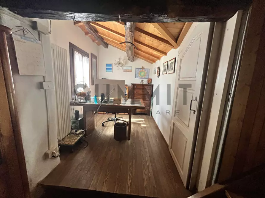 Immagine 11 di Villetta a schiera in vendita  a Schio