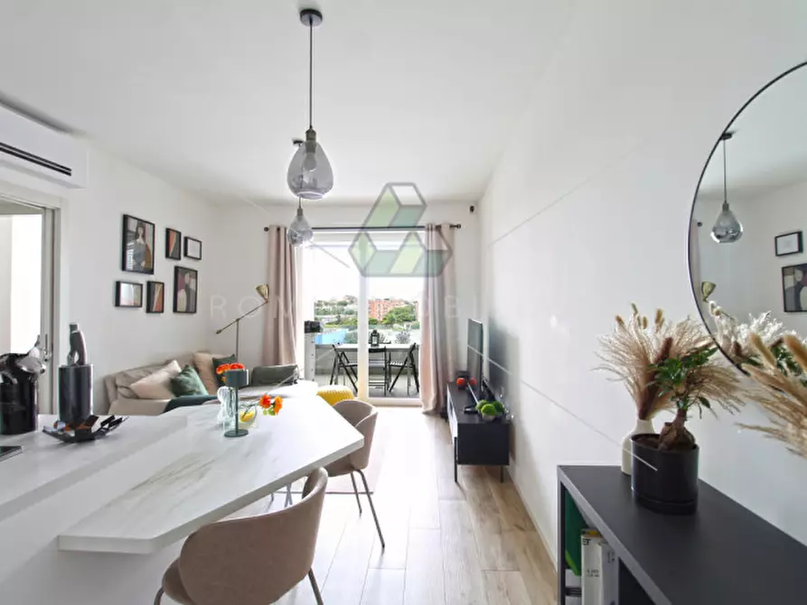 Immagine 1 di Appartamento in vendita  in Via Montegallo a Roma