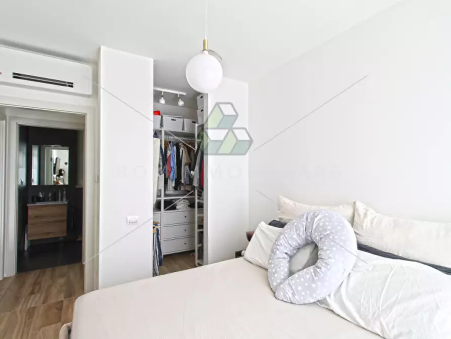 Immagine 8 di Appartamento in vendita  in Via Montegallo a Roma