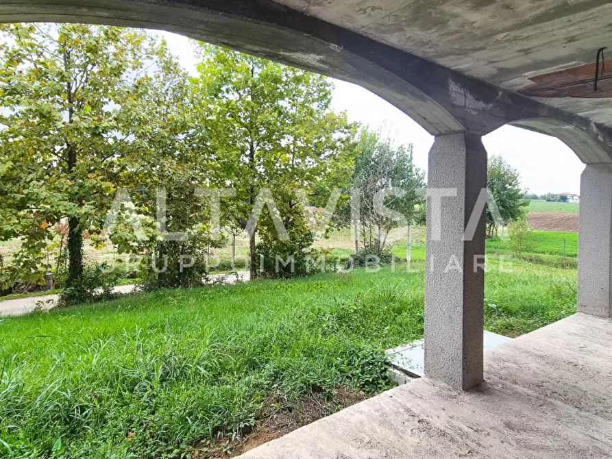 Immagine 1 di Villa in vendita  in Via Fusina a Bedizzole