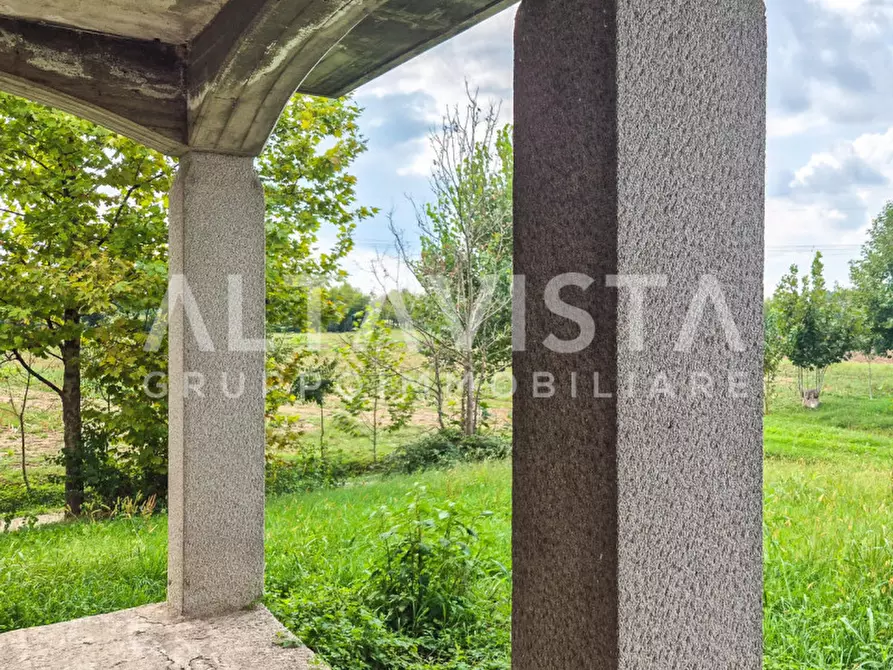 Immagine 3 di Villa in vendita  in Via Fusina a Bedizzole