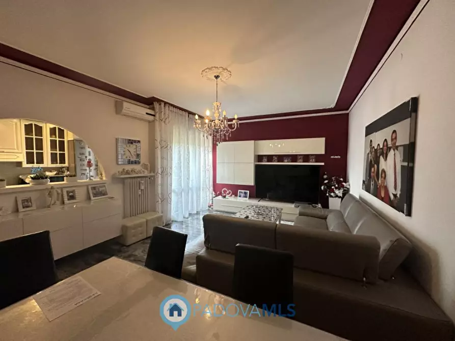 Immagine 3 di Appartamento in vendita  in VIA TONZIG a Padova