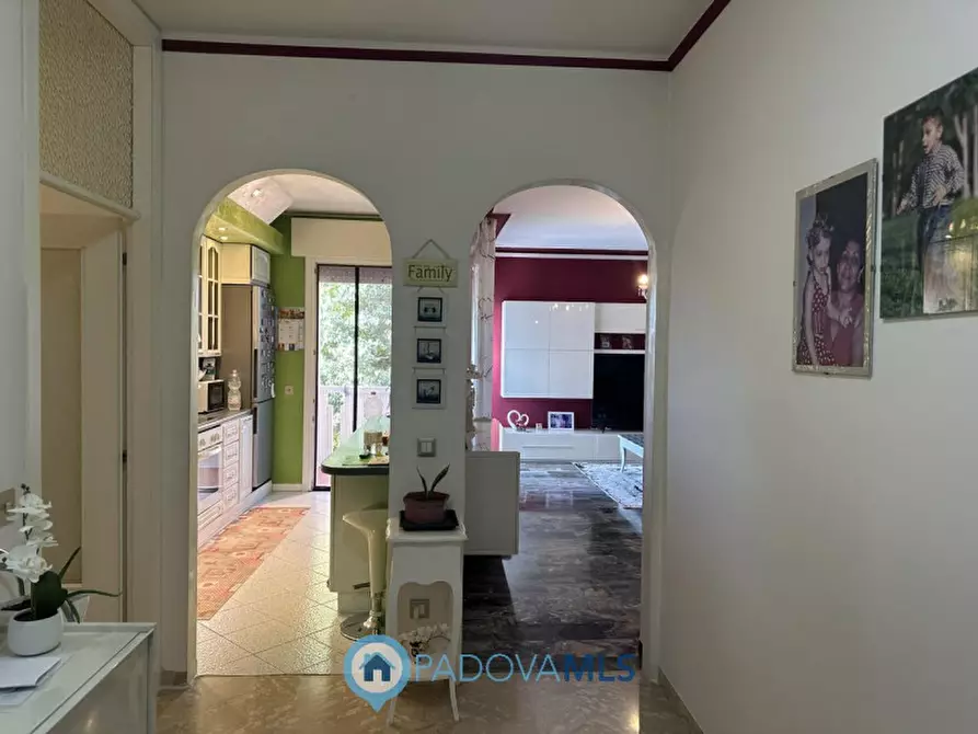 Immagine 11 di Appartamento in vendita  in VIA TONZIG a Padova