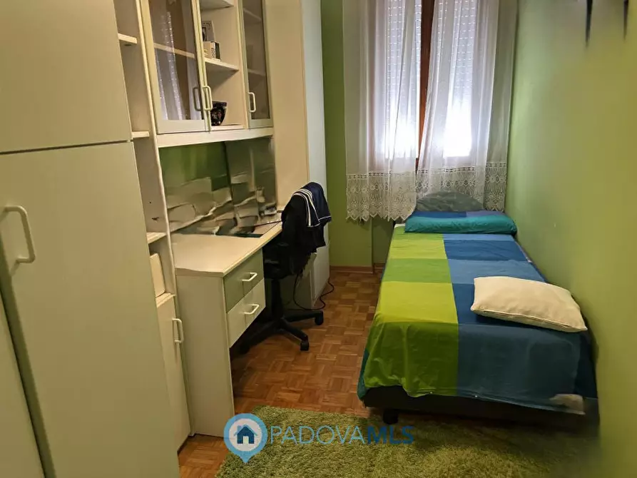 Immagine 38 di Appartamento in vendita  in VIA TONZIG a Padova