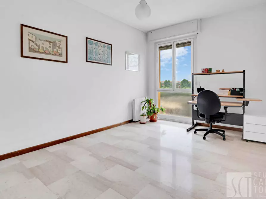 Immagine 9 di Appartamento in vendita  in via ovada, 25 a Milano