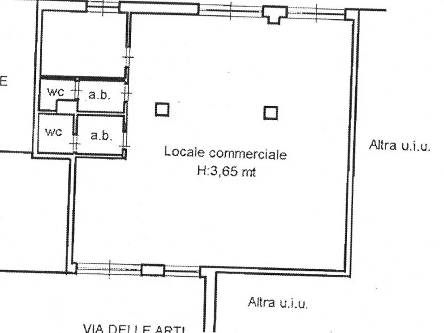 Immagine 22 di Negozio in vendita  in I Parallela Via delle Arti 27 a Martina Franca