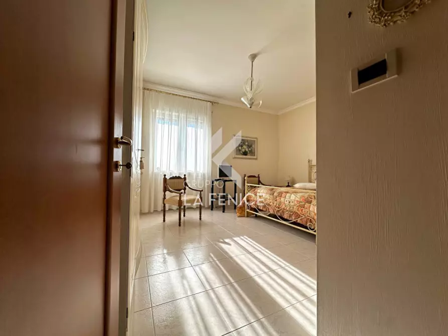 Immagine 29 di Villa in vendita  in strada guardarello 76a a Martina Franca