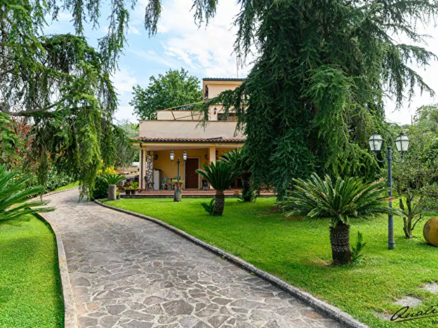 Immagine 1 di Villa in vendita  in Via Vocabolo Campetella a Marcellina