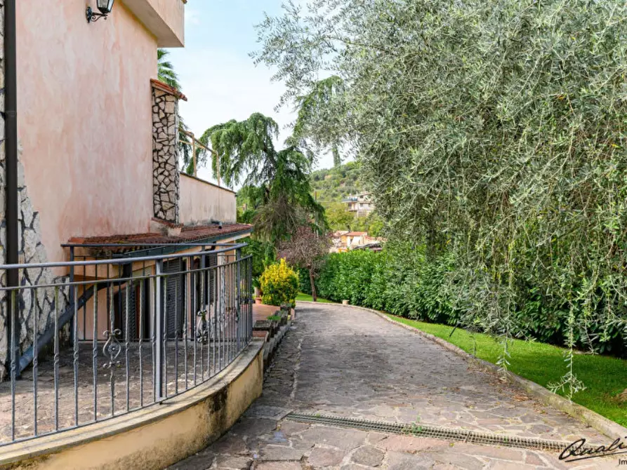 Immagine 6 di Villa in vendita  in Via Vocabolo Campetella a Marcellina