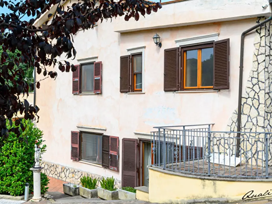 Immagine 10 di Villa in vendita  in Via Vocabolo Campetella a Marcellina