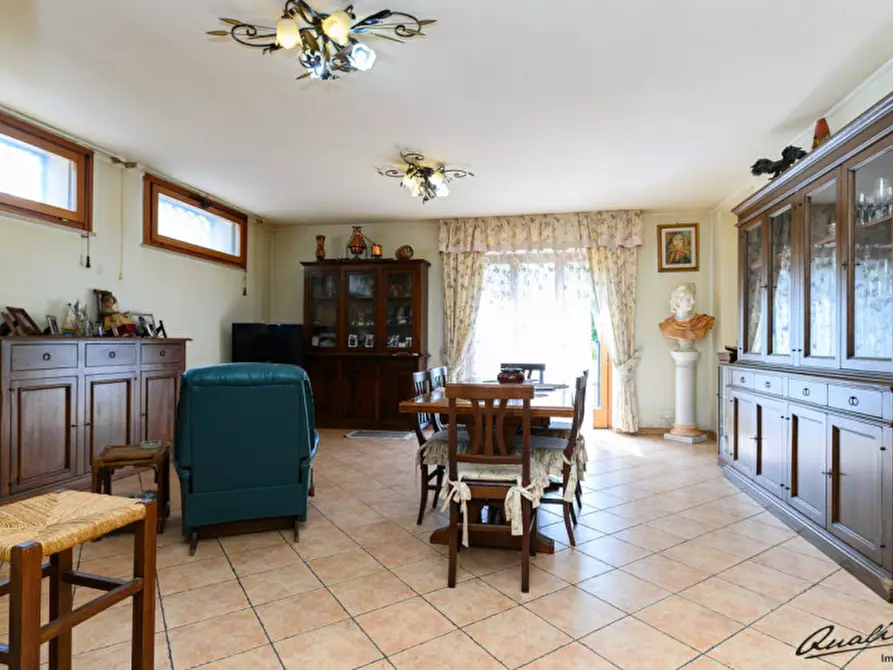 Immagine 19 di Villa in vendita  in Via Vocabolo Campetella a Marcellina