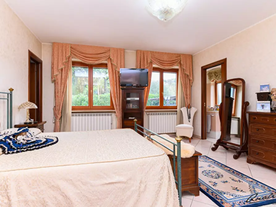 Immagine 32 di Villa in vendita  in Via Vocabolo Campetella a Marcellina