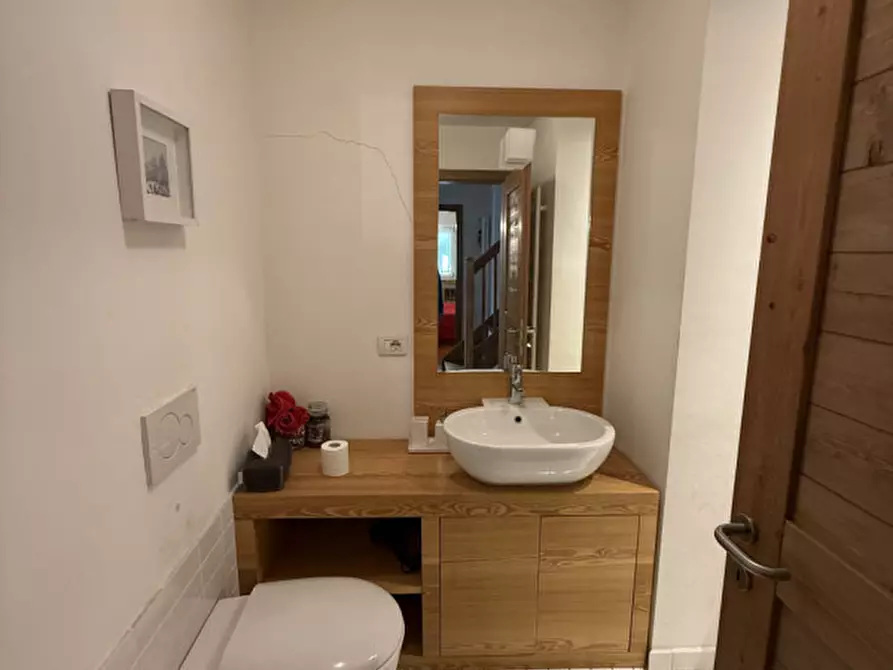 Immagine 13 di Appartamento in vendita  in Via Scofa 133 a Mazzin