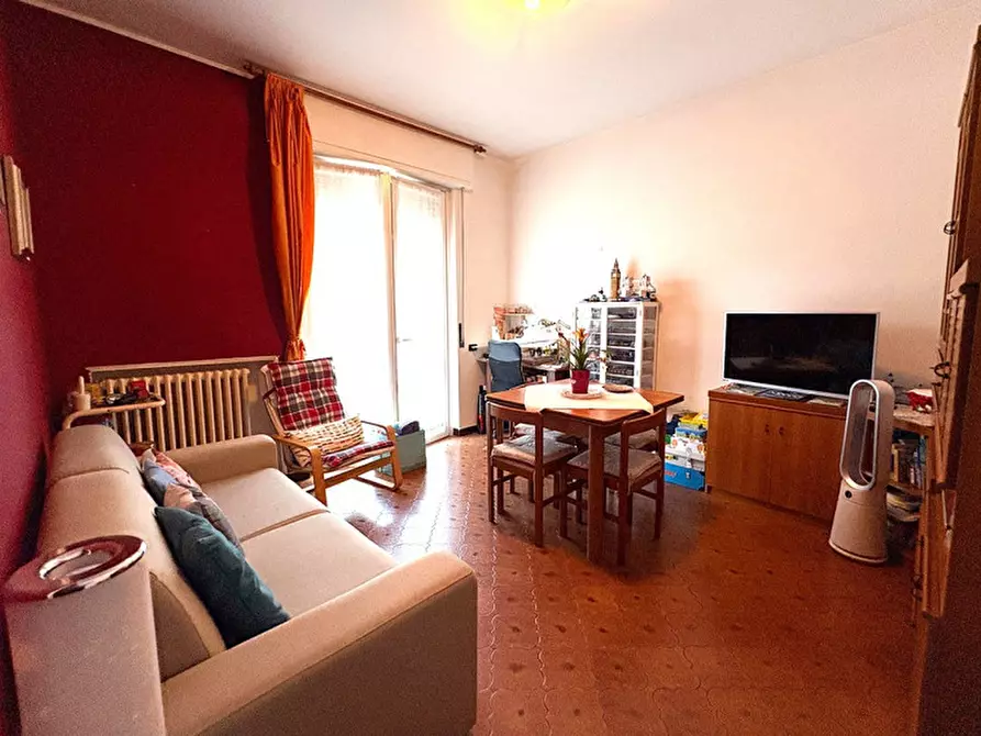 Immagine 5 di Appartamento in vendita  in Macherio Via Trento e Trieste 41 a Macherio