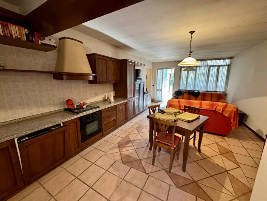 Immagine 3 di Casa indipendente in vendita  in Via Umberto 1° a Borgo Veneto