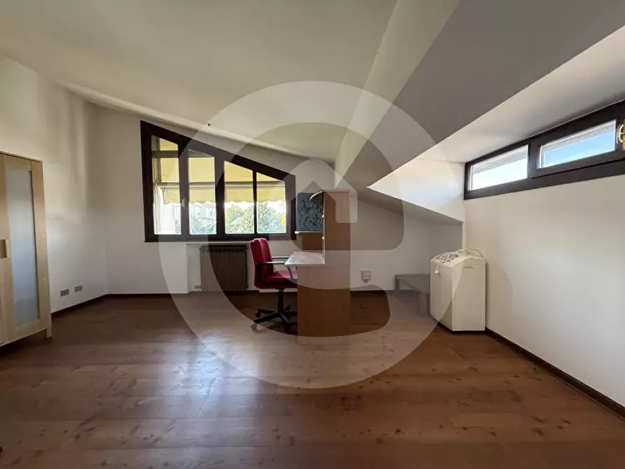 Immagine 12 di Appartamento in vendita  a Camposampiero