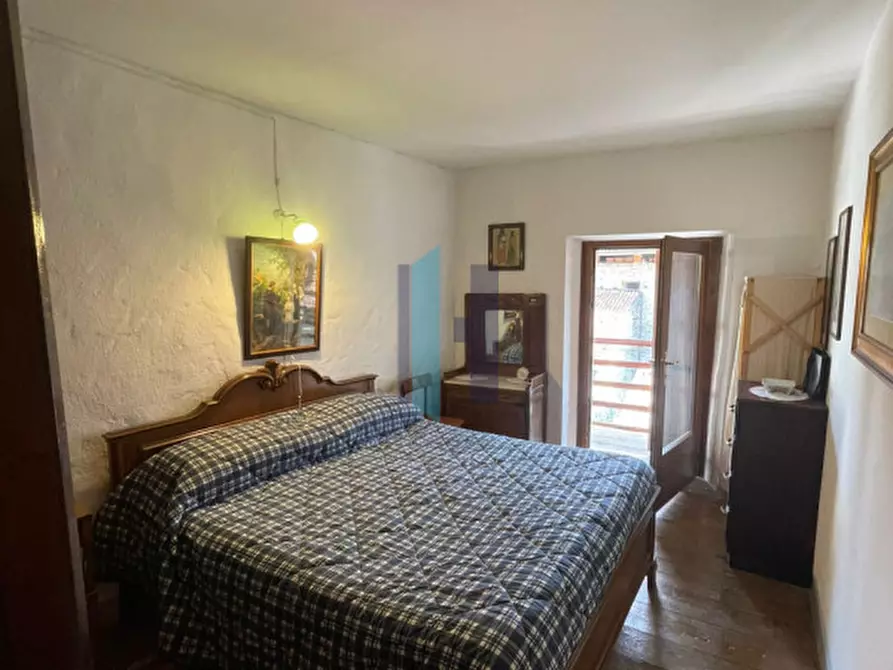 Immagine 11 di Villetta a schiera in vendita  in via Dossello 10 a Capovalle