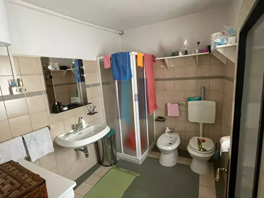 Immagine 13 di Villetta a schiera in vendita  in via Dossello 10 a Capovalle