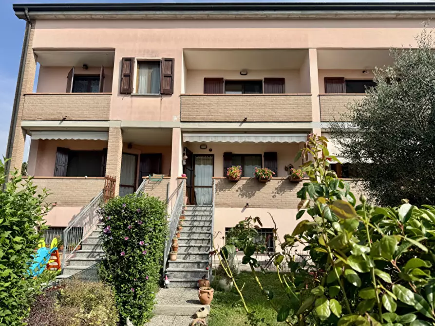 Immagine 1 di Villetta a schiera in vendita  in Via Antonio Gramsci n. 19 a Sissa Trecasali