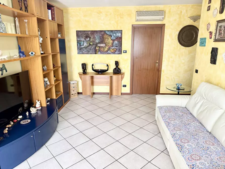 Immagine 8 di Villetta a schiera in vendita  in Via Antonio Gramsci n. 19 a Sissa Trecasali