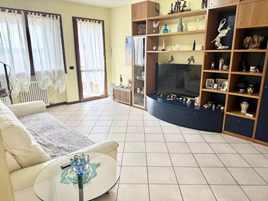 Immagine 10 di Villetta a schiera in vendita  in Via Antonio Gramsci n. 19 a Sissa Trecasali