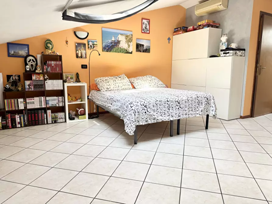 Immagine 37 di Villetta a schiera in vendita  in Via Antonio Gramsci n. 19 a Sissa Trecasali