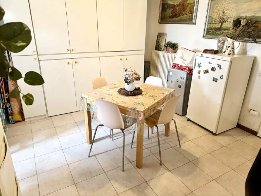 Immagine 41 di Villetta a schiera in vendita  in Via Antonio Gramsci n. 19 a Sissa Trecasali