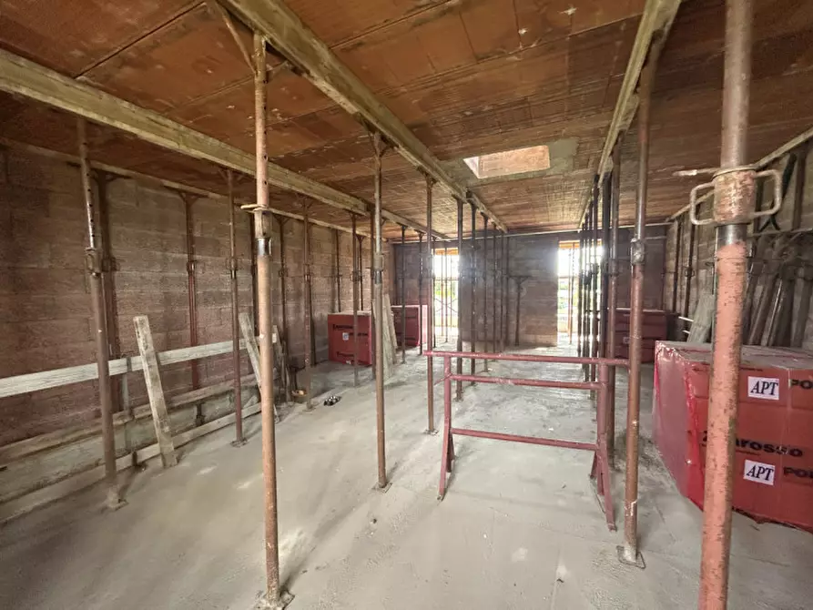 Immagine 10 di Casa trifamiliare in vendita  in Via Giovanni Paolo I a Campodoro