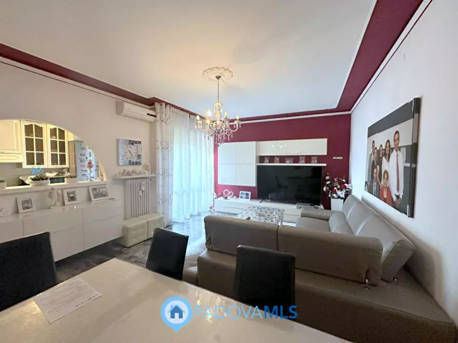 Immagine 3 di Appartamento in vendita  in Via Antonio Tonzig a Padova