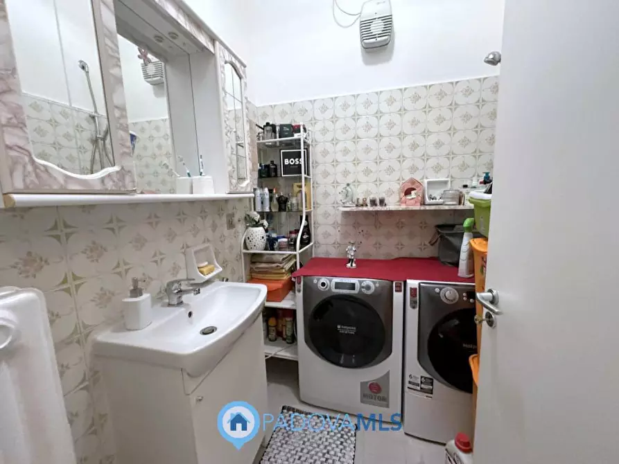 Immagine 24 di Appartamento in vendita  in Via Antonio Tonzig a Padova