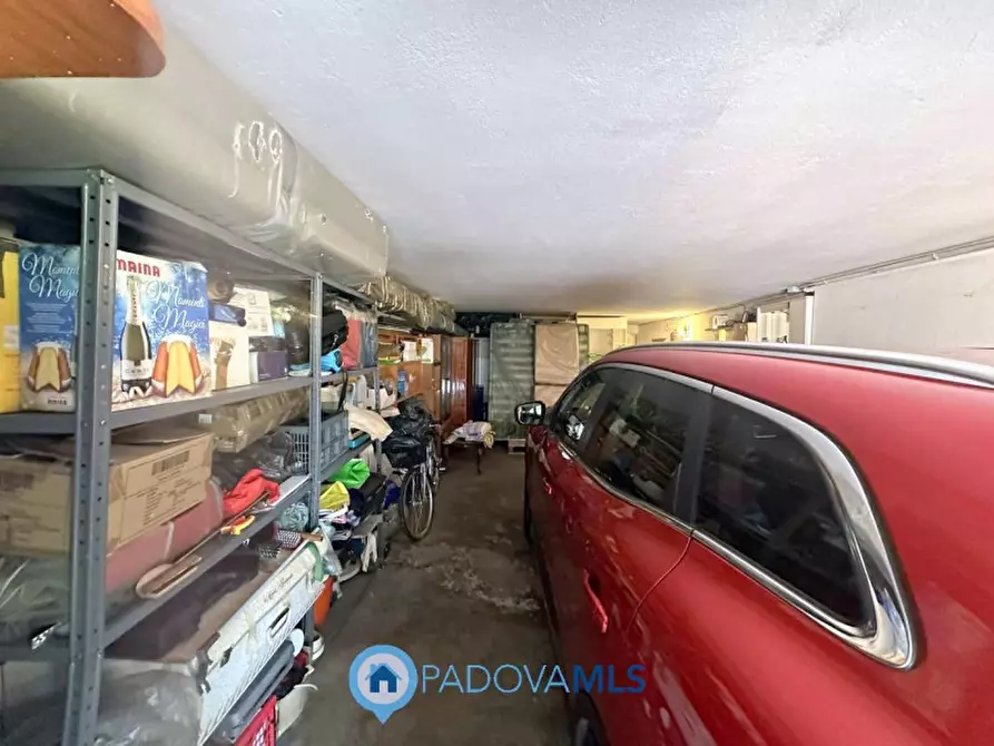 Immagine 29 di Appartamento in vendita  in Via Antonio Tonzig a Padova