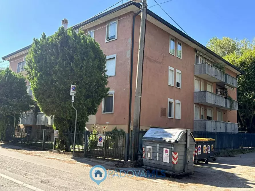 Immagine 30 di Appartamento in vendita  in Via Antonio Tonzig a Padova
