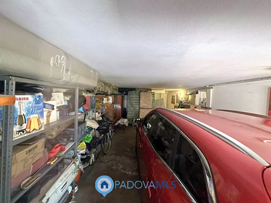 Immagine 31 di Appartamento in vendita  in Via Antonio Tonzig a Padova